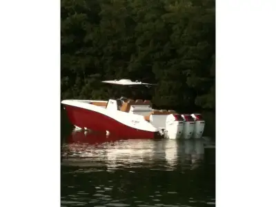 Deep Impact 36 Forward Seating 