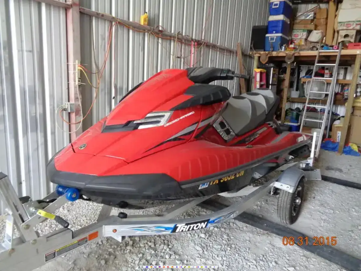 Yamaha FSX Cruiser SVHO wave runner 