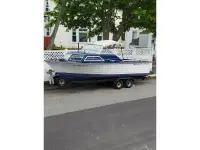 Grady White Cabin Cruiser 