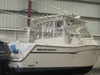 Grady White 330 Express 