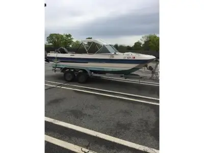 Glassmaster Tarpon TriHull 