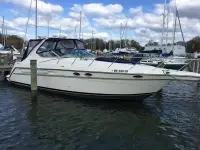 Maxum 3700 SCR 
