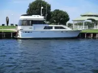 Trojan 44 Motor Yacht 