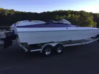Warlock 26 ft tunnel hull 