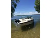 Rinker 186 Fish and Ski 