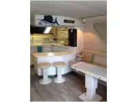 Sea Ray 550 Sedan Bridge 