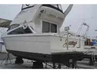 Carver 33 Super Sport 