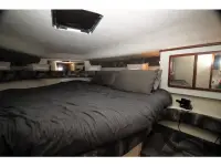 Sea Ray Sundancer 420 Sundancer 