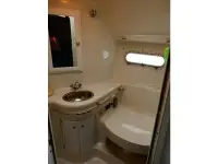 Chris Craft 380 Continental B Sport