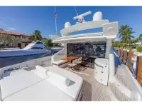 Azimut 68s 