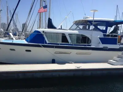 Hatteras 41 Ft Aft Cabin Cruiser 