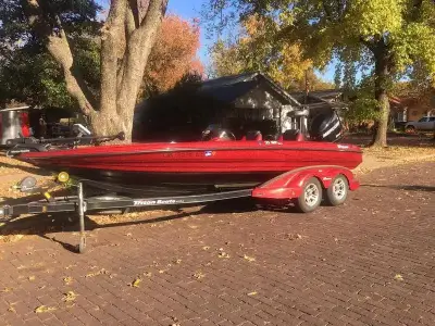 Triton 21 HP Elite 