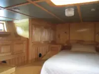 Trawler Yacht 52