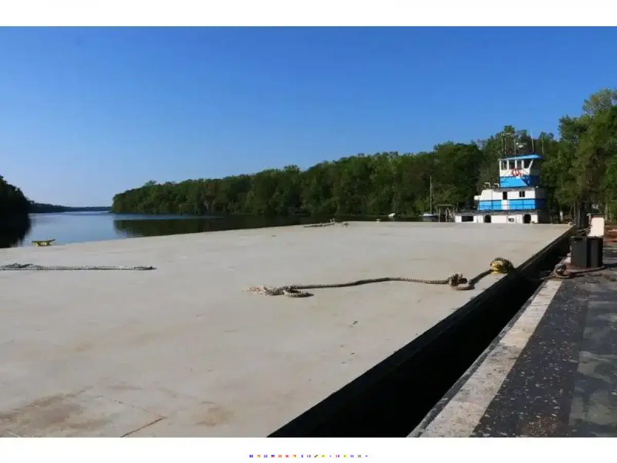 140 Certified Deck Barge 