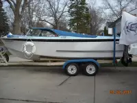 Glasspar Seafair Sunliner 