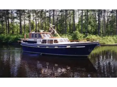 Pilothouse 49 