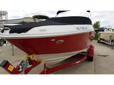 Sea Ray 230 Select 