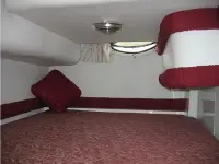 Chris Craft 260 Express Cruiser