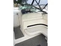 Chaparral Signature 30 
