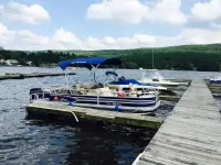 Sun Tracker Fishing Barge DLX 
