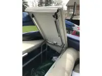 Avalon Windjammer 2585 Elite Tri Toon 