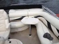Crest 111 Pontoon