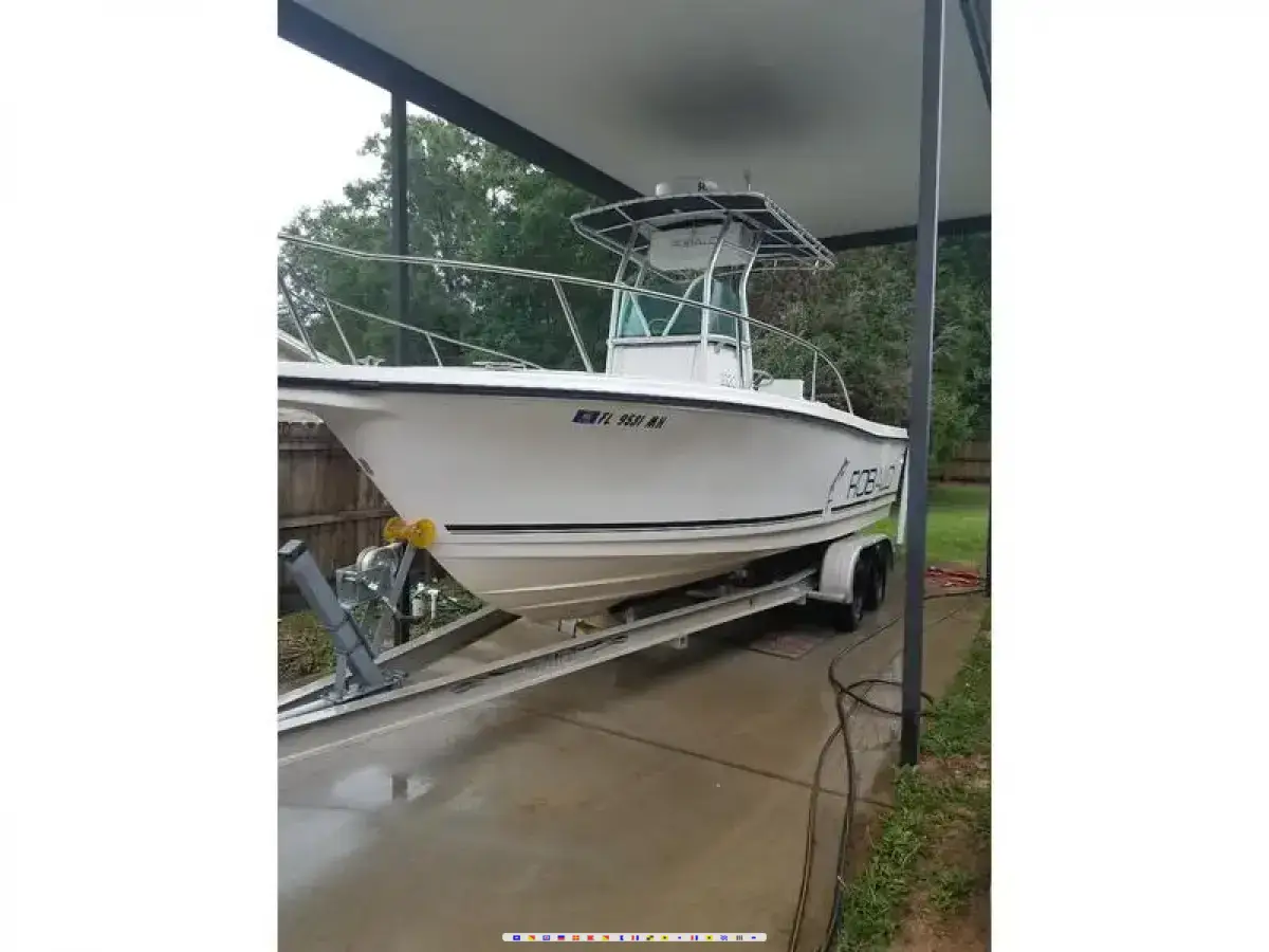 Robalo 2320 Robalo 2320