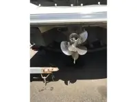 Four Winns 250 Horizon 