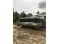 Misty Harbor 245 CR