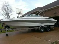 Crownline 235ss 