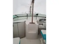 Wellcraft Monaco Express Cruiser 