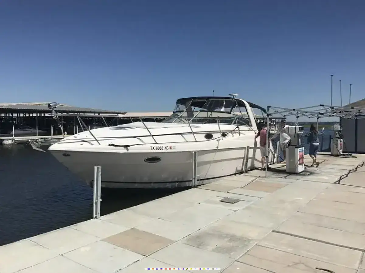 Rinker Fiesta Vee 342 