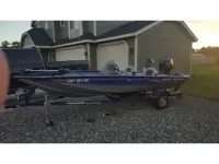 Tracker Pro Team 175 TXW 