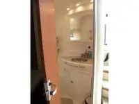 Chaparral 320 Signature 
