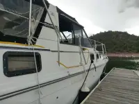 Carver Riviera 