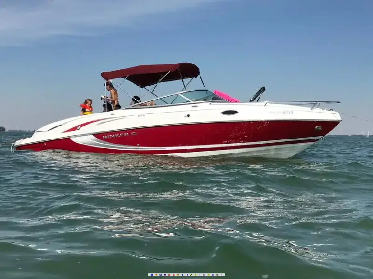 Rinker 246 CC 