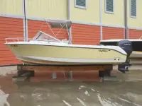 Edgewater 205 Express
