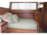 Chris Craft Corinthian Sun Deck trawler 