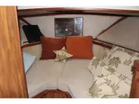 Chris Craft Corinthian Sun Deck trawler 