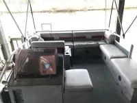 Sun Tracker Bass Buggy 