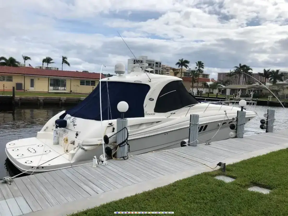 Sea Ray Sundancer 