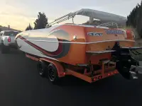 Domn8er DECK BOAT