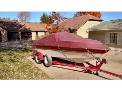 Four Winns 190 Bowrider 