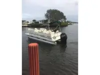 Fiesta Fish Fun Pontoon 