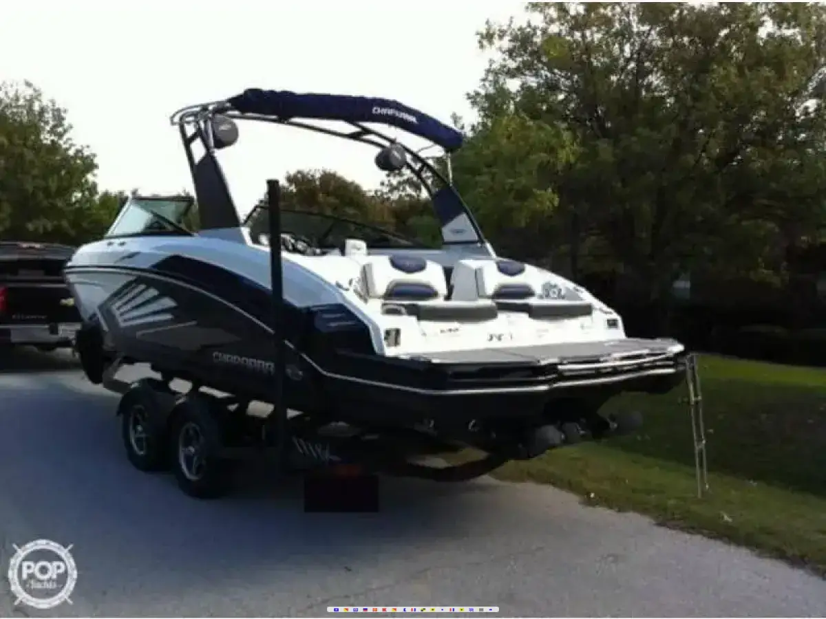 Chaparral 243 Vortex VRX 