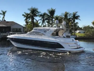Fairline 
