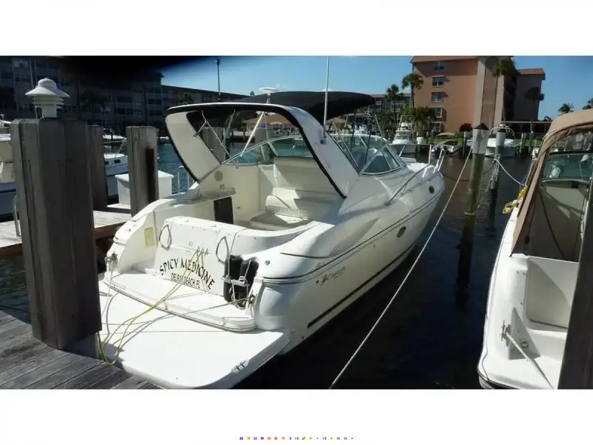 Cruisers 320 Express 