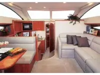 Cruisers 385 Motoryacht 