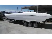 Ultra Custom Boats 28 Shadow Deck Boat