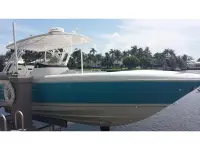 Intrepid 327 Center Console